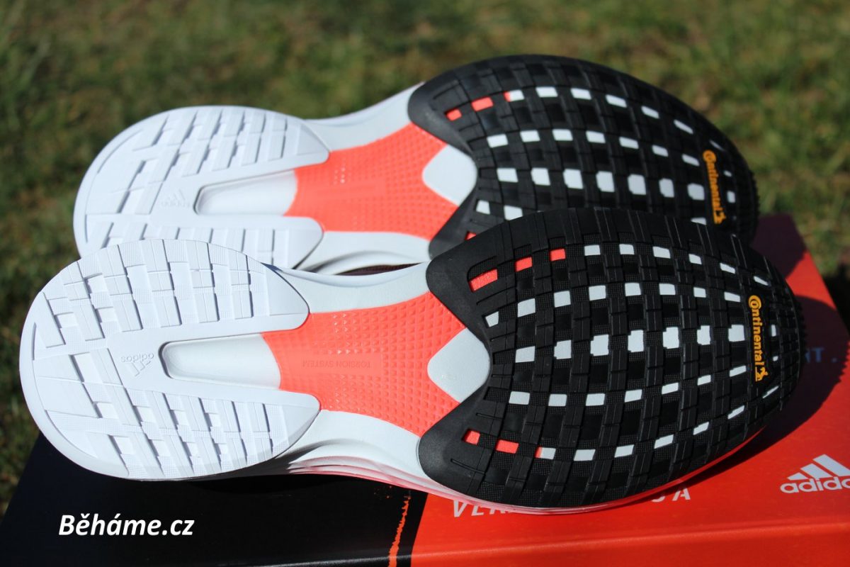 Běžecké boty Adidas SL20